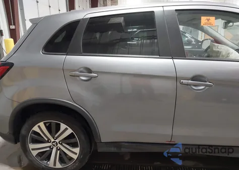 2022 Mitsubishi Outlander Sport Se/Se Special Edition z USA, uszkodzony, nr VIN JA4APVAU7NU024112